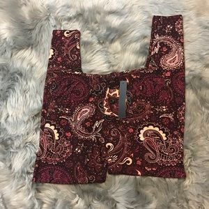 NWT ADORABLE LEGGINGS